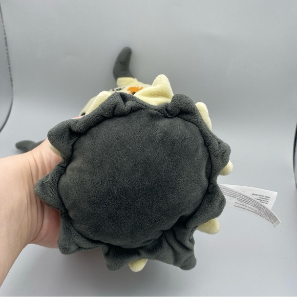 Pokemon Mimikyu 10” plush Mimic WCT Wicked Cool Toys Collectable - Picture 5 of 9